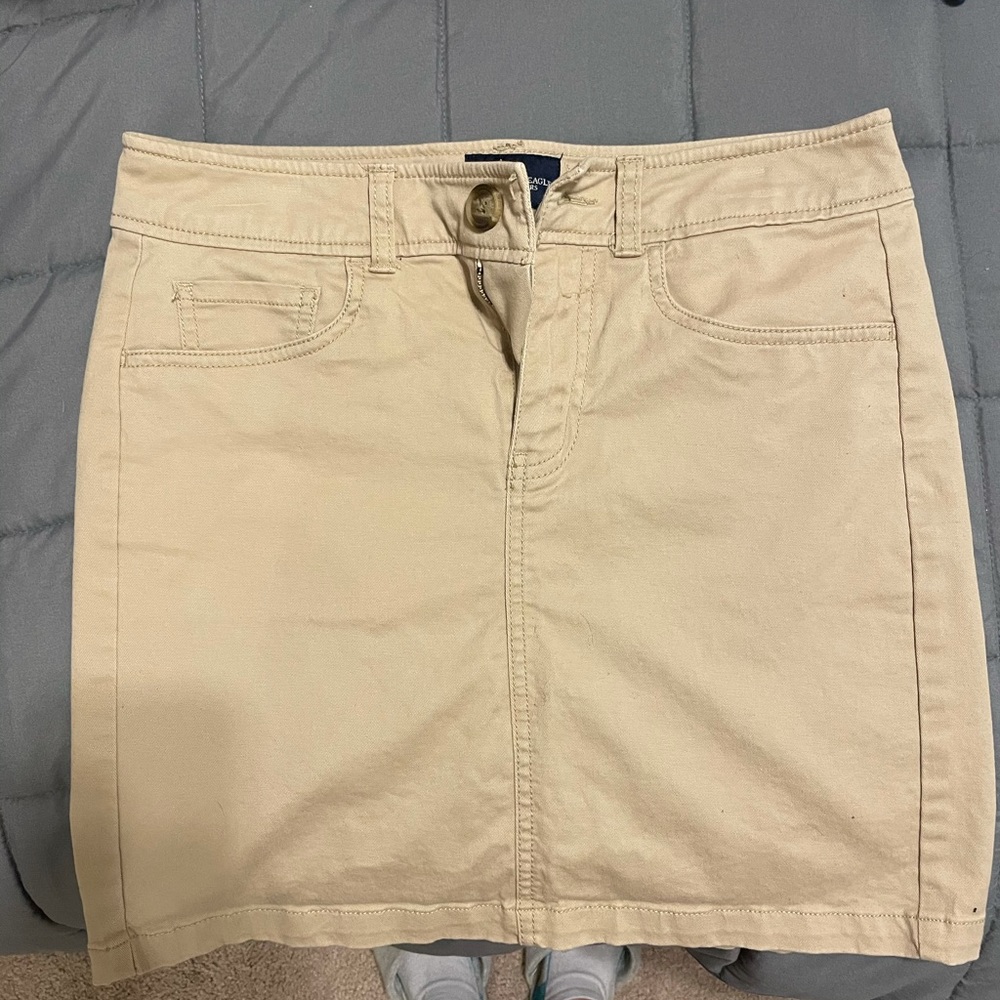 American Eagle Khaki Skirt